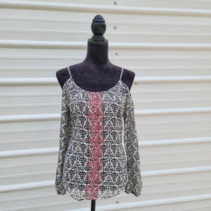 Rewind Blouse Women’s Black White Floral Long Sleeve Cold Shoulder Lace sz S